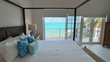 3 bedrooms, in-room safe, iron/ironing board, travel crib