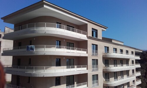 Studio proche Tavignano calme parking