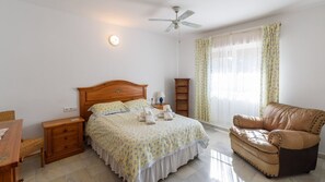 3 bedrooms, iron/ironing board, travel cot, WiFi - Villa Cipreses Frigiliana by Ruralidays (Málaga)