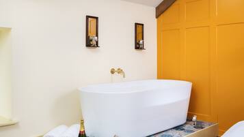 Luxury Cottage, Ensuite (The Duchy Barn) | Bathroom