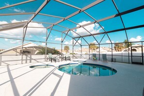 Outdoor pool - ☆Mickey Mouse Pool ☞ Just 10 Min. Disney (8073 SA) (Kissimmee)