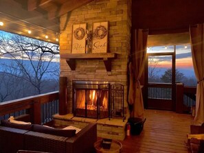 Property grounds - Tranquility Perch | Free Night Offer! (Murphy)