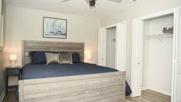 2 bedrooms, iron/ironing board, WiFi, bed sheets