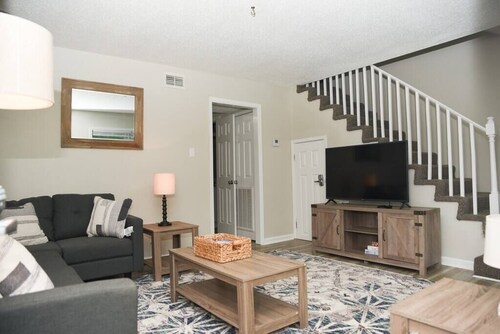 Townhomes Near the Bay - #7