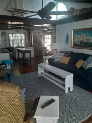 Smart TV, DVD player, ping pong, books