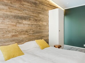 4 bedrooms, WiFi