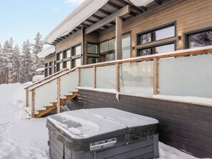 Utendørs boblebad