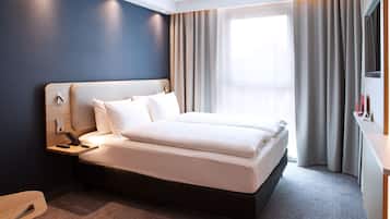 Allergikerbettwaren, Zimmersafe, Schreibtisch