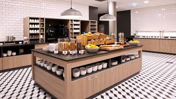 Inbegriffenes kontinentales Frühstück unter der Woche