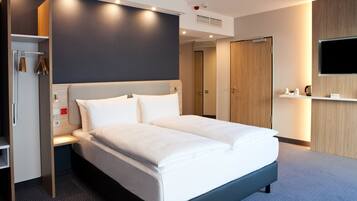 Standardzimmer, 1 Einzelbett, barrierefrei | Allergikerbettwaren, Zimmersafe, Schreibtisch