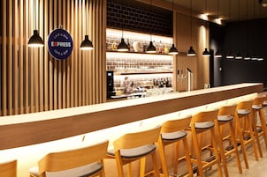 Bar (en la propiedad)