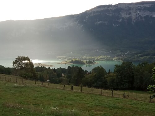 Lovely 3 bedrooms apartment AKANISHTA with terrace  