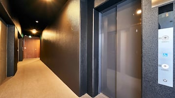 Elevator