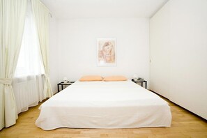 2 Schlafzimmer, Bügeleisen/Bügelbrett, kostenloses WLAN, Bettwäsche
