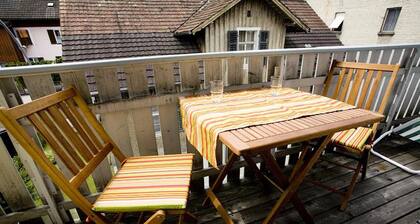 Helle Ferienwohnung "Bregenz 6 Top 3" mit WLAN, Balkon, Terrasse & Garten
