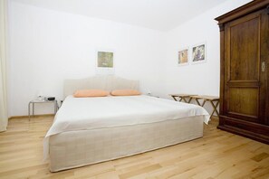 1 Schlafzimmer, Bügeleisen/Bügelbrett, kostenloses WLAN, Bettwäsche