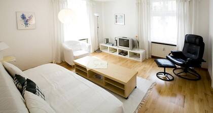 Charmante Ferienwohnung "Bregenz 6 Top 1" in zentraler Lage mit WLAN, Terrasse & Garten