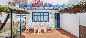 Vacation Home 'Rosa' with Private Terrace, Private Garden and Wi-Fi