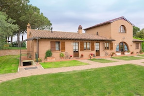 Exterior - Myrtle apt With Shared Pool (Castiglione del Lago)