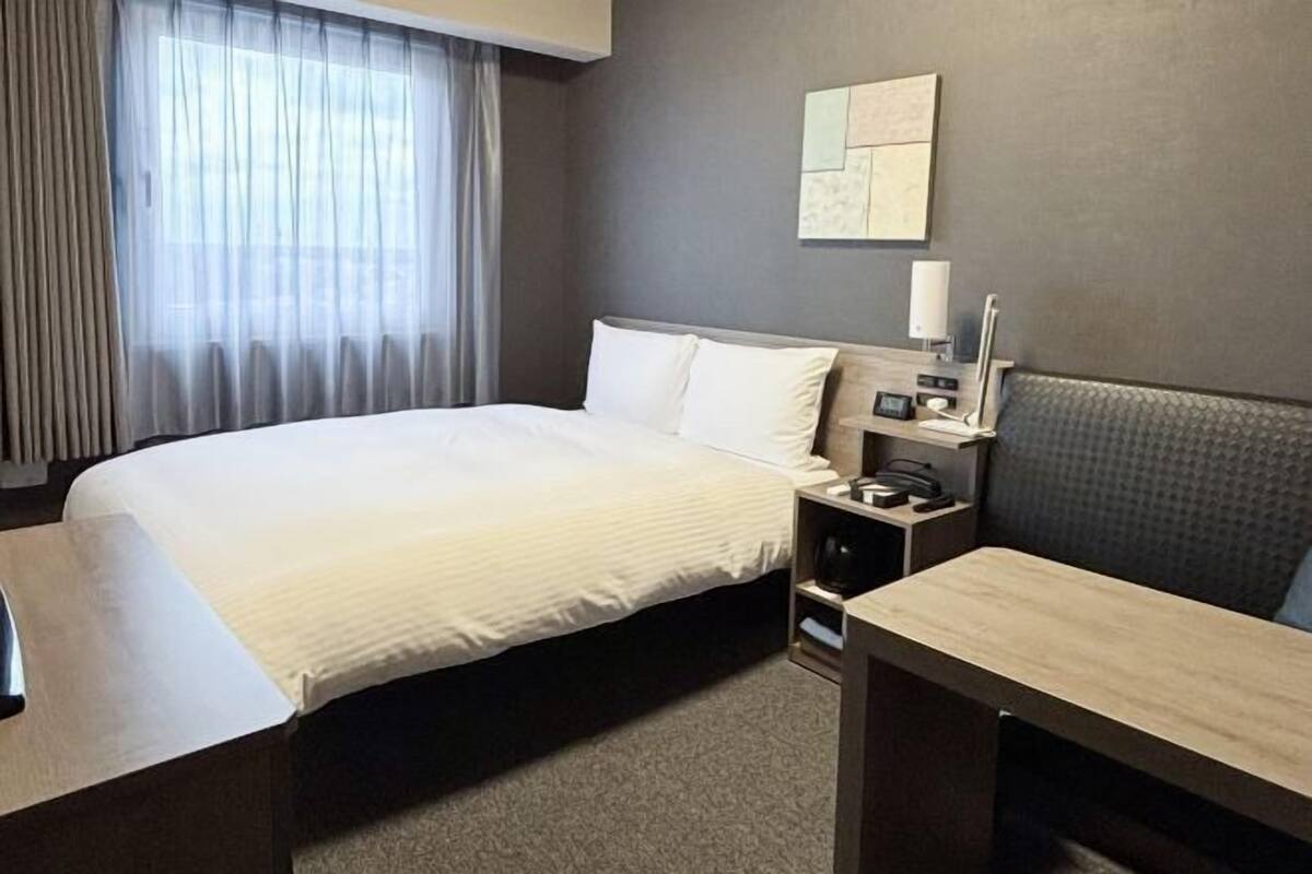 1 quarto, Wi-Fi de cortesia, roupa de cama
