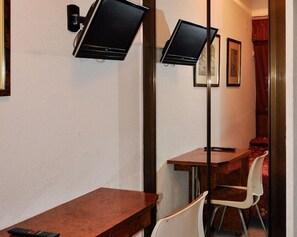 Business centre - Aragon Hotel (Salamanca)