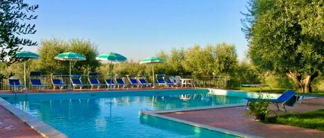 Seasonal outdoor pool