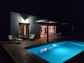 Piscine extérieure, piscine chauffée