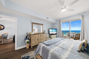 2 室のベッドルーム、旅行用ベビーベッド、WiFi (無料)、ベッドシーツ