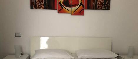 6 Schlafzimmer, Internetzugang, Bettwäsche