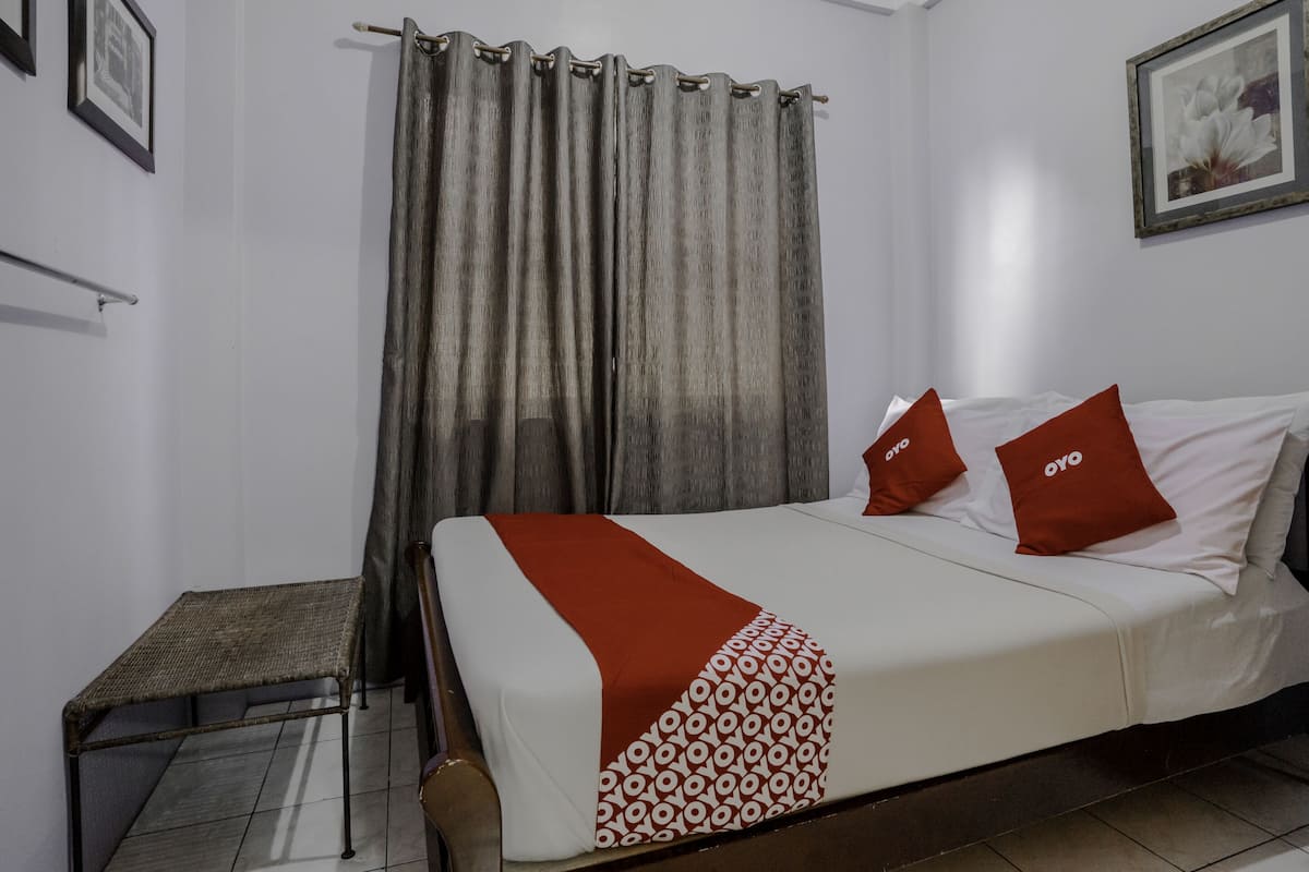 Suite, 3 Bedrooms