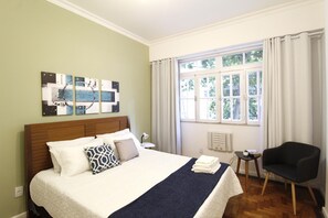 Apartment | 3 bedrooms - 2 Minutes From Copacabana Beach A306 (Rio de Janeiro)