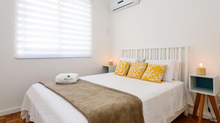 3 Minutes From Ipanema Beach Pm402