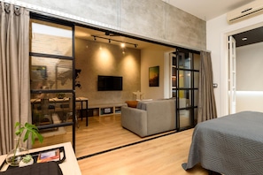 1 bedroom - 5 Minutes From Copacabana Beach Nsc902 (Rio de Janeiro)