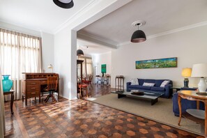 Apartment - Literary Sanctuary Near Arpoador Fco501 (Rio de Janeiro)