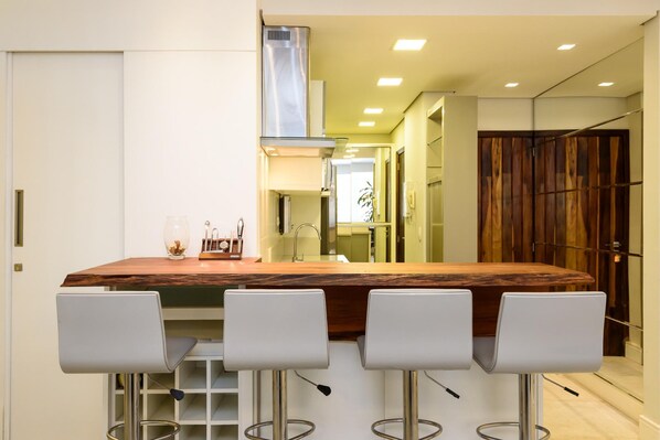 Apartment | 2 bedrooms - 2 Minutes From Copacabana Beach Nsc601 (Rio de Janeiro)