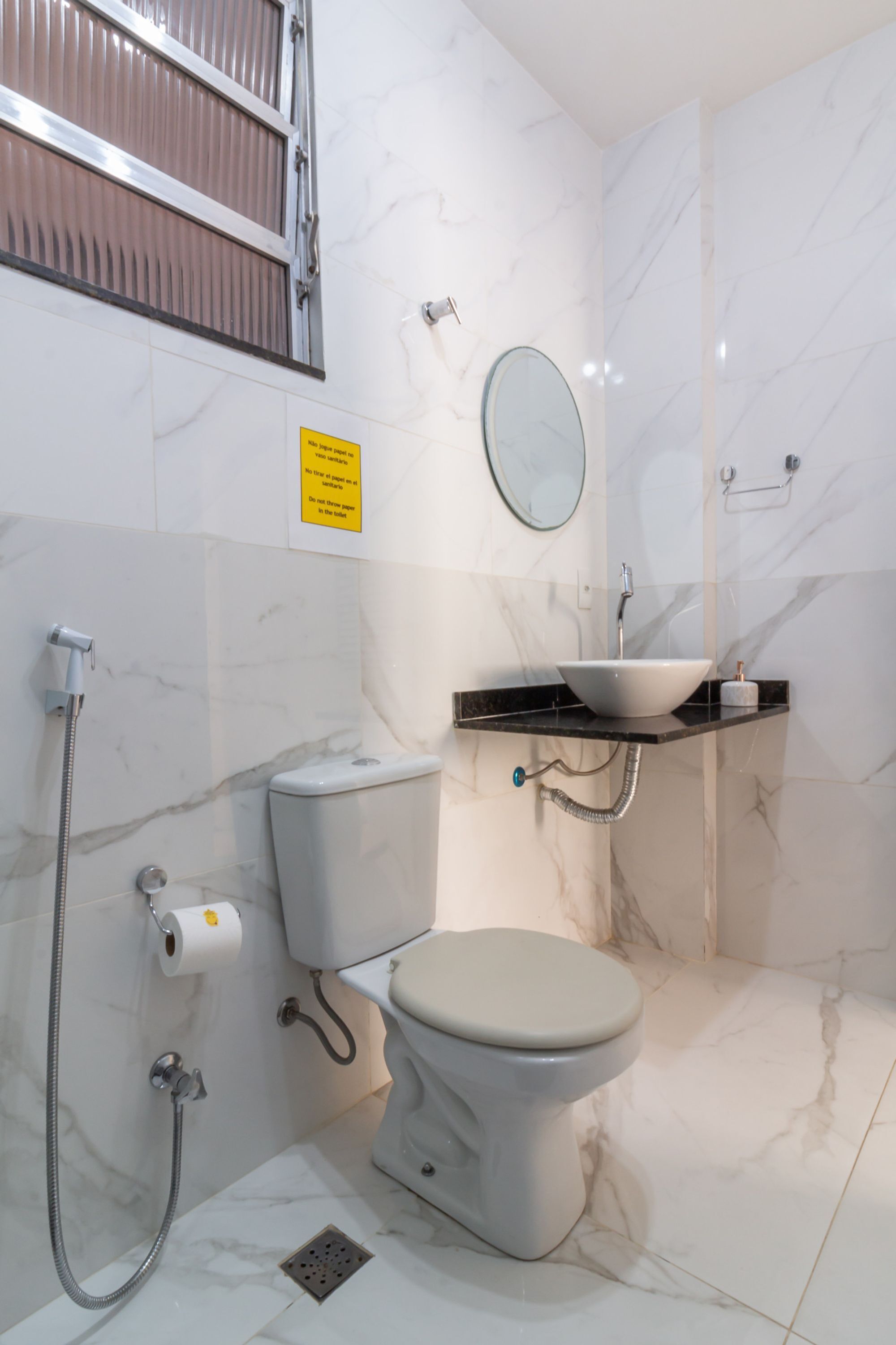 House | 4 bedrooms, WiFi
