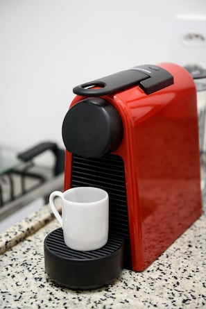 公寓 | 咖啡和/或咖啡機