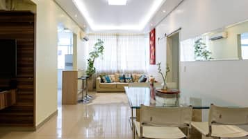 Apartment | 2 bedrooms, WiFi