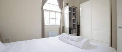 1 bedroom, iron/ironing board, Internet, bed sheets