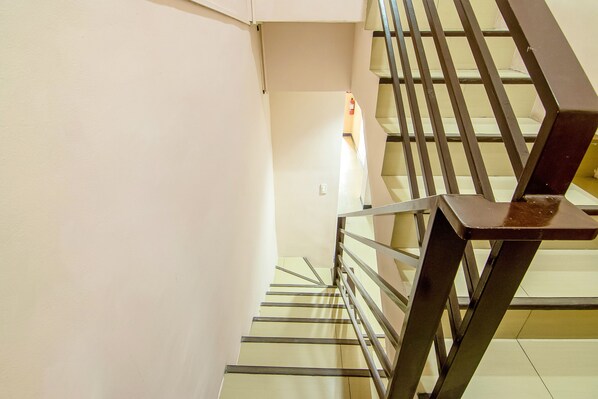 Lobby - OYO 766 Ichehan Apartments (Manila)