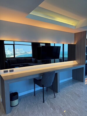 LED 液晶電視、串流服務