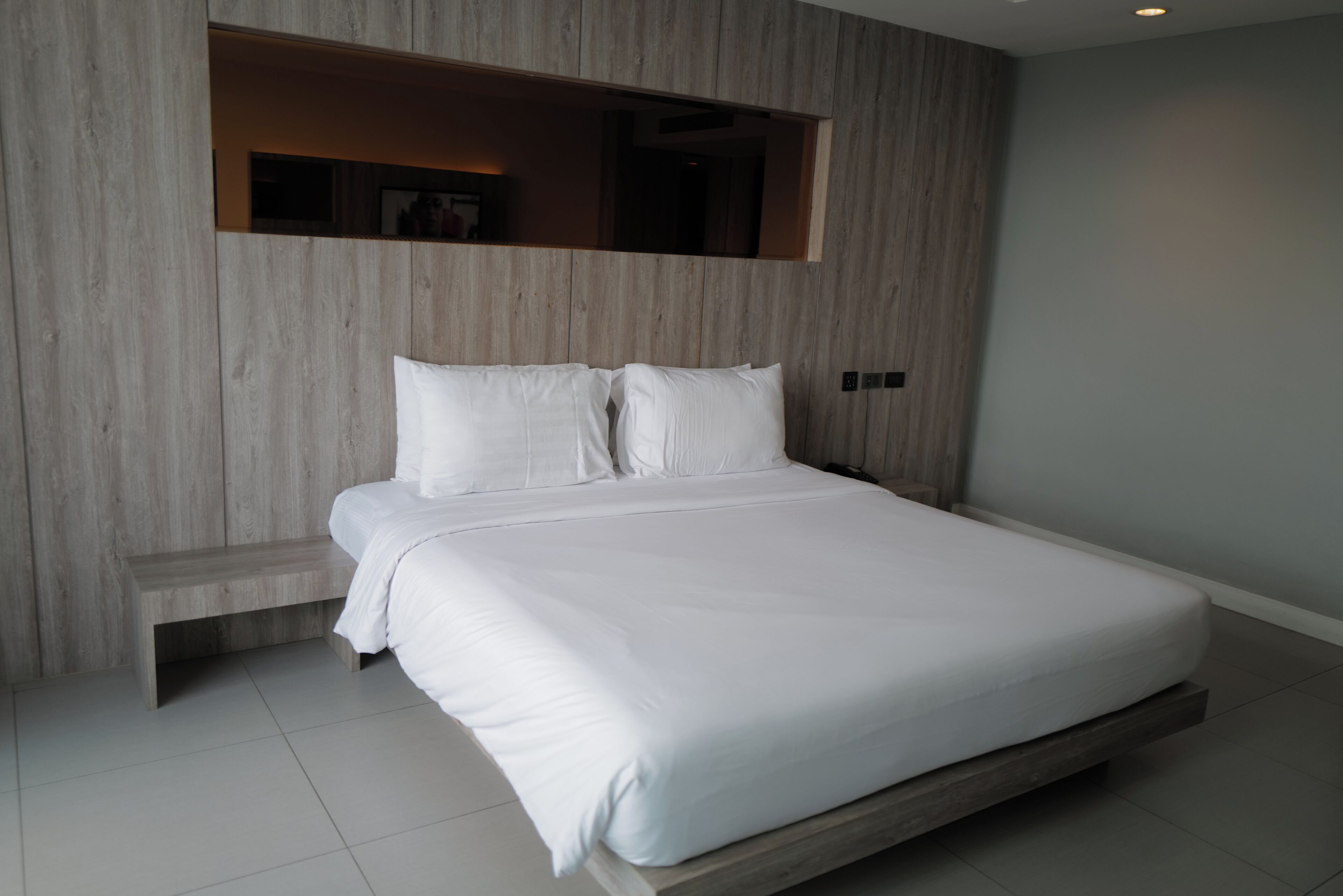 Executive Ocean King Deluxe | Bộ đồ giường cao cấp, nệm có lớp đệm bông 