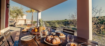Villa Clara - Country Retreat