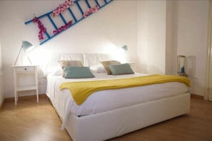 1 chambre, fer et planche Ă repasser, lit parapluie, Wi-Fi gratuit