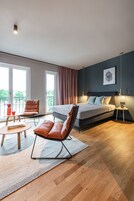 Apartment Smart | 起居区 | 43-英寸智能电视（配备数码频道）、电视、加热地板