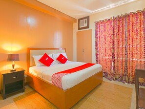 Standard-Doppelzimmer | 1 Schlafzimmer, Schreibtisch, kostenloses WLAN, BettwÀsche