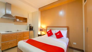 Standaard tweepersoonskamer | 1 slaapkamer, een bureau, gratis wifi, beddengoed