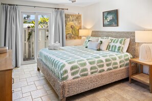 3 bedrooms, iron/ironing board, travel cot, free WiFi