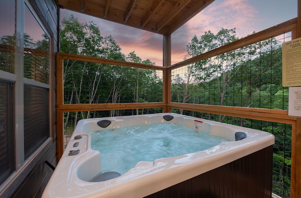 Bain à remous extérieur