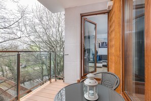 Lägenhet - 1 sovrum - balkong - utsikt mot trädgården | Balkong